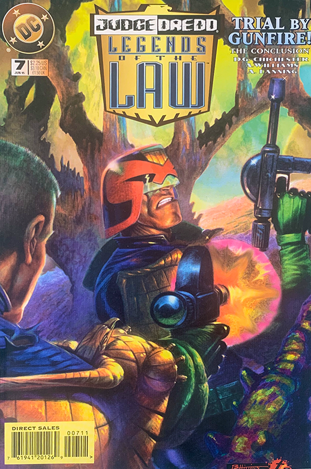 Signed JUDGE DREDD issue no7